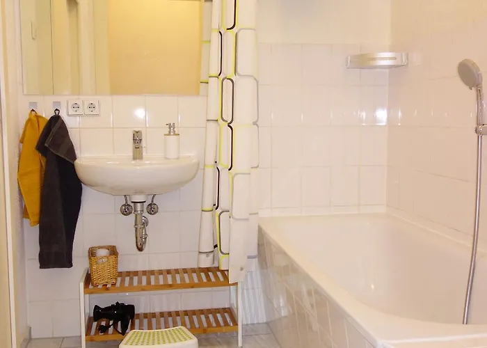 2r-wohnung Am Rande Der Neustadt Dresden